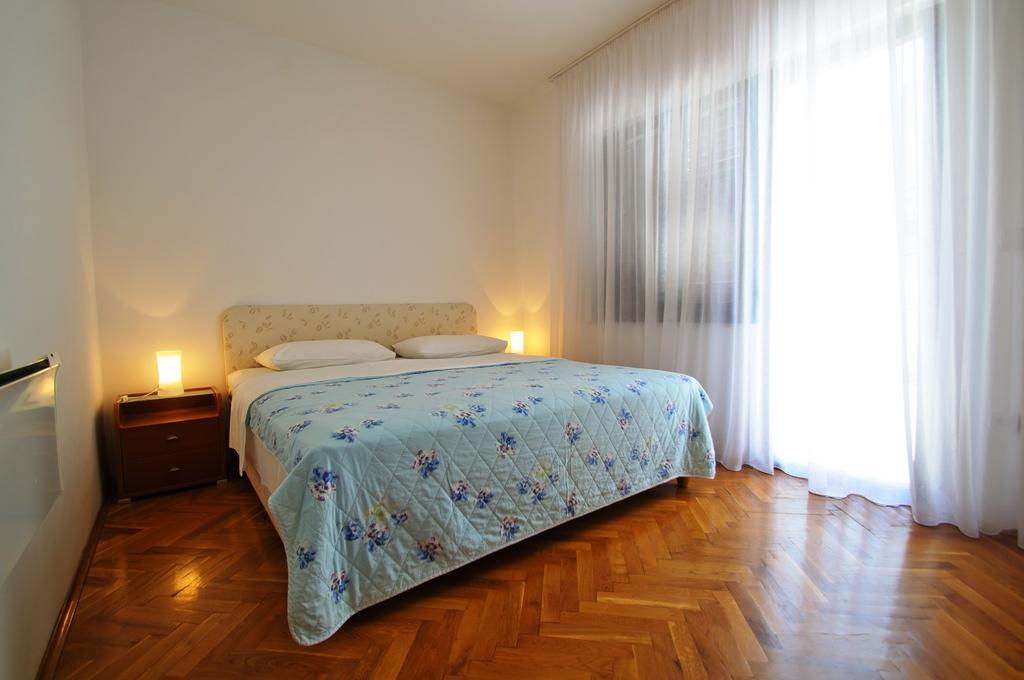 Hella Apartments Trogir Zimmer foto
