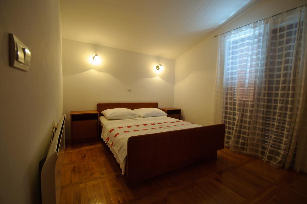 Hella Apartments Trogir Zimmer foto