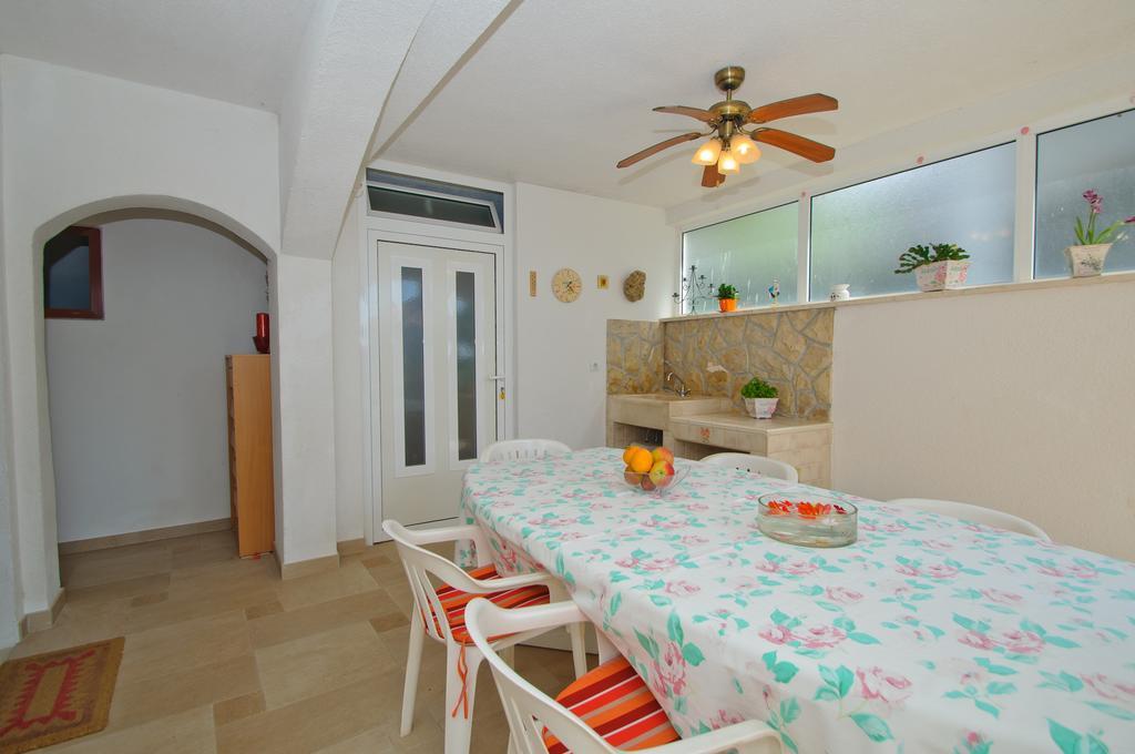 Hella Apartments Trogir Zimmer foto